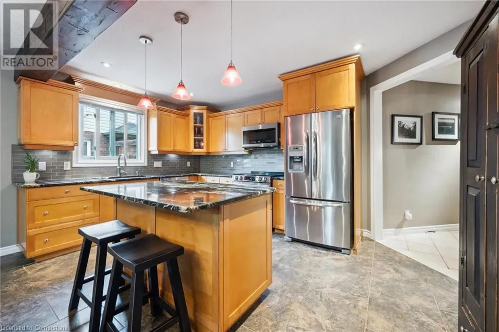 9 PARK Avenue E