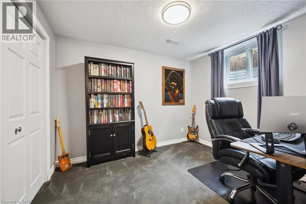 9 PARK Avenue E