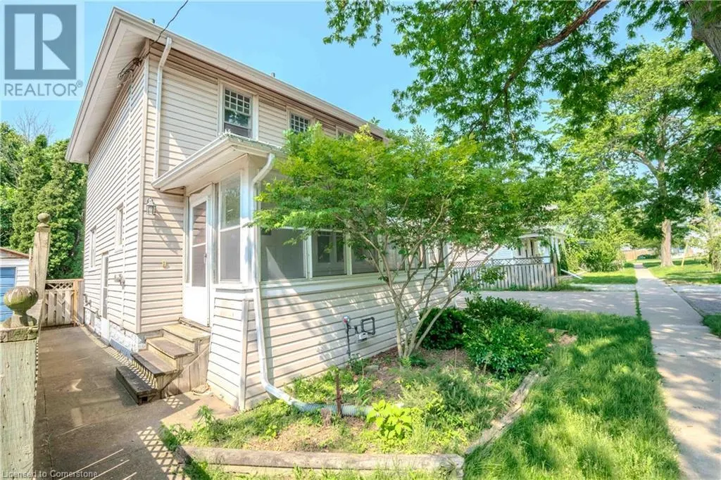 249 RUSSELL Avenue