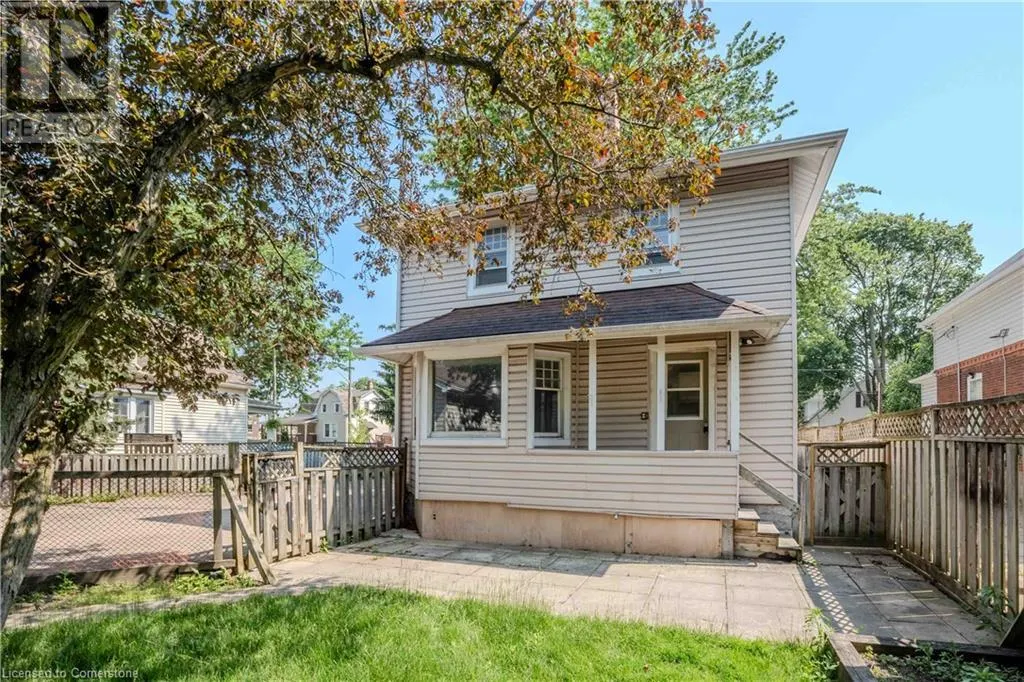 249 RUSSELL Avenue