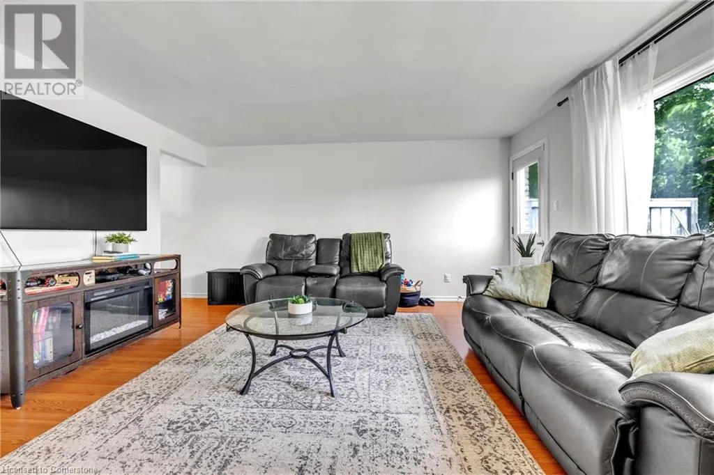 867 PARKINSON Road Unit# 8, #8