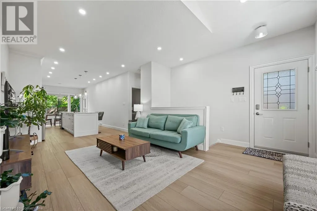 508 KELSO Place