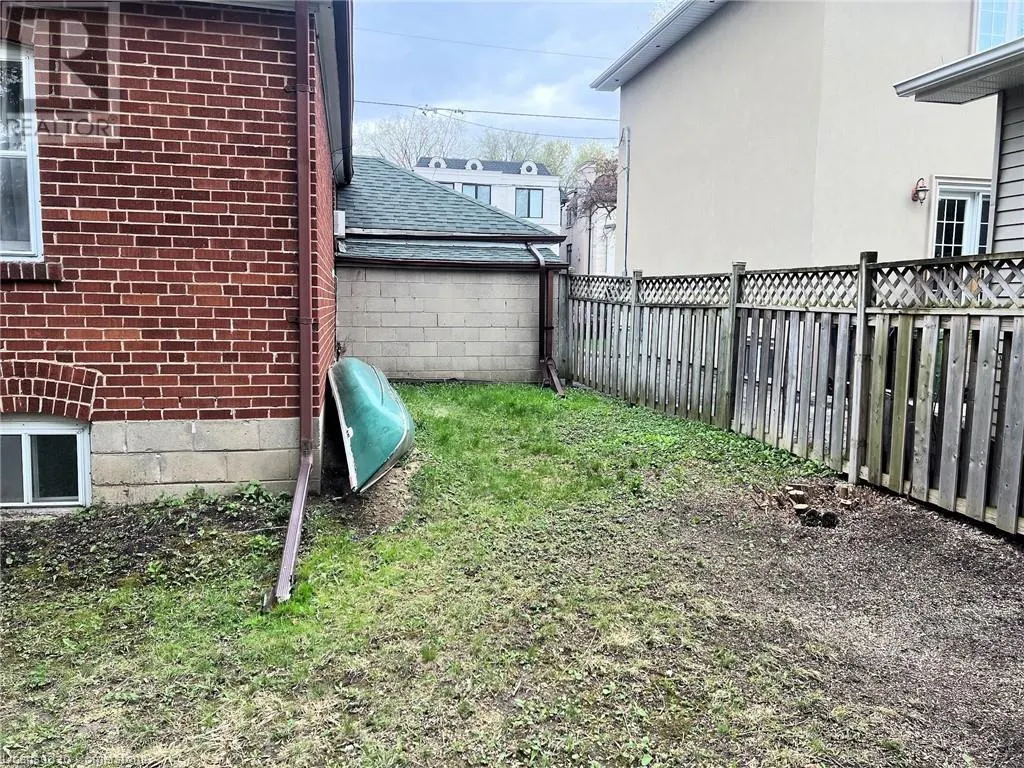 248 FLORENCE Avenue