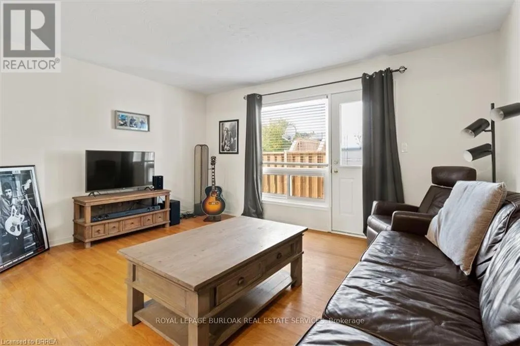 11 COLMAR Place Unit# 2, #2