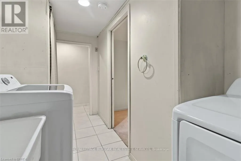 11 COLMAR Place Unit# 2, #2