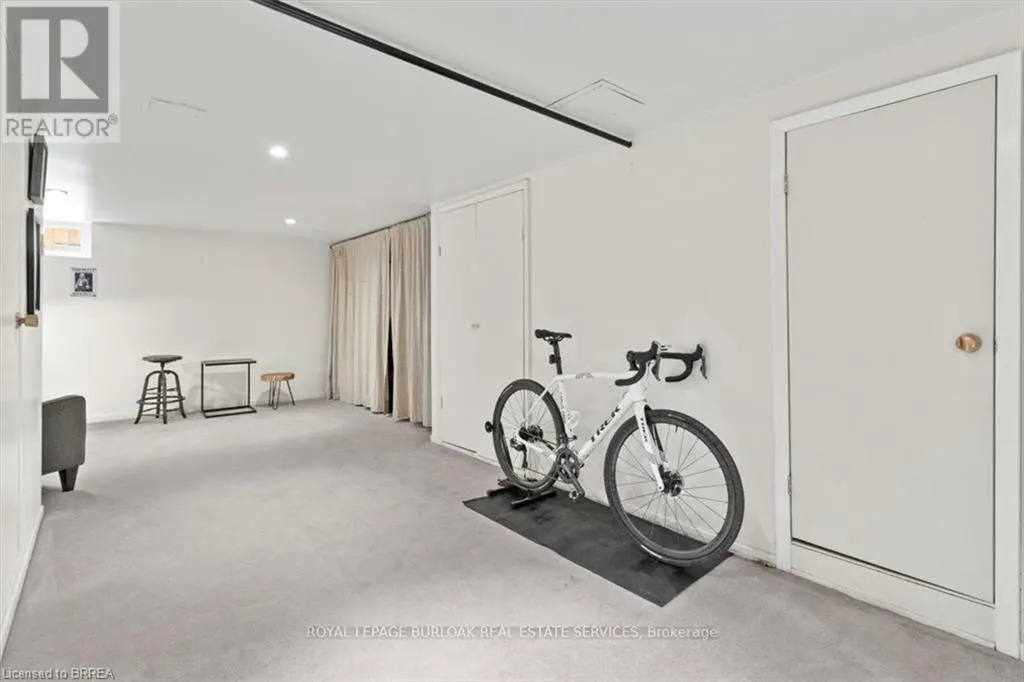 11 COLMAR Place Unit# 2, #2