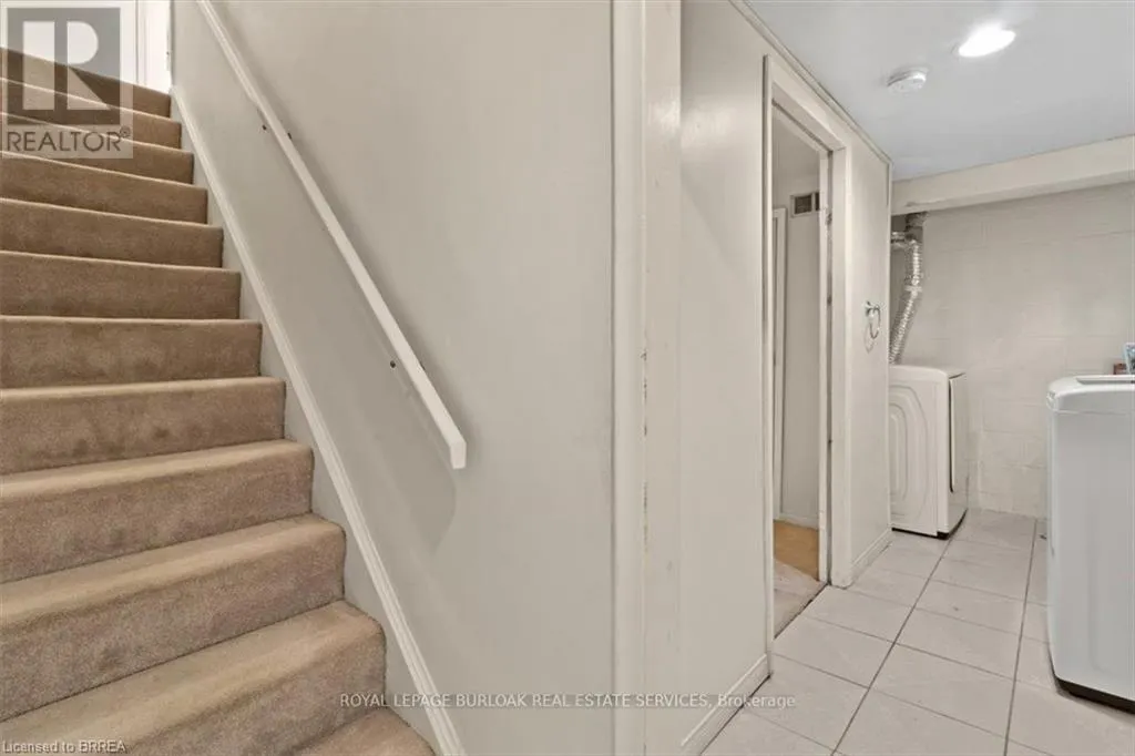 11 COLMAR Place Unit# 2, #2