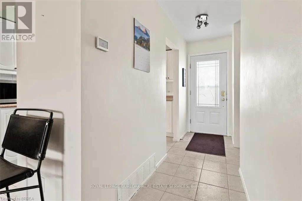 11 COLMAR Place Unit# 2, #2