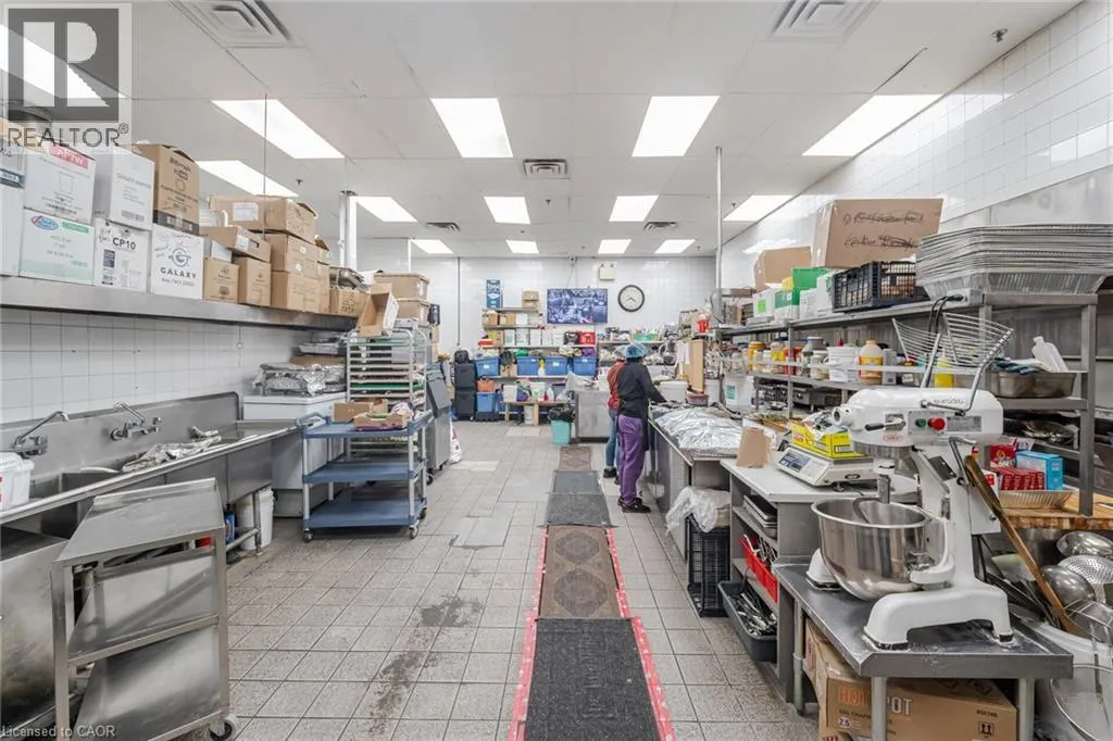 50 KENNEDY Road S