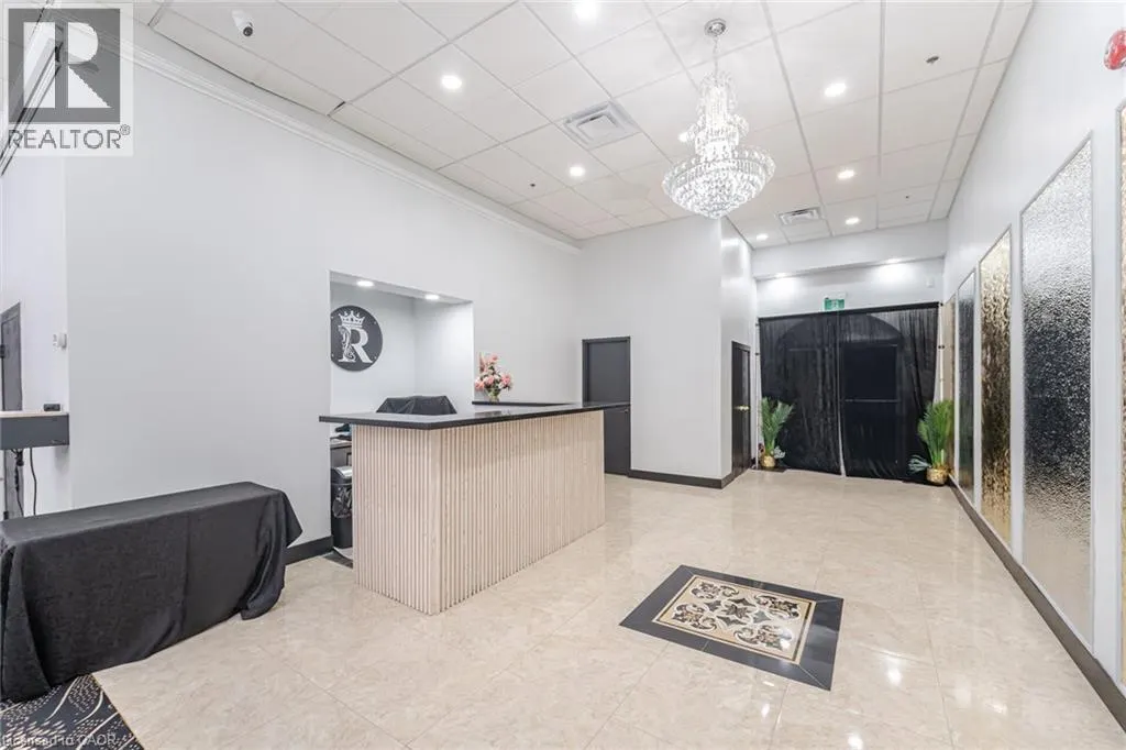 50 KENNEDY Road S