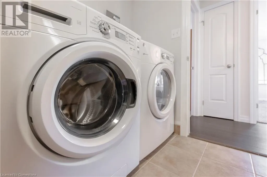 255 MAITLAND Street Unit# 2C, #2C