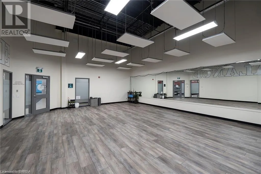84 LYNDEN Road Unit# 2, #2
