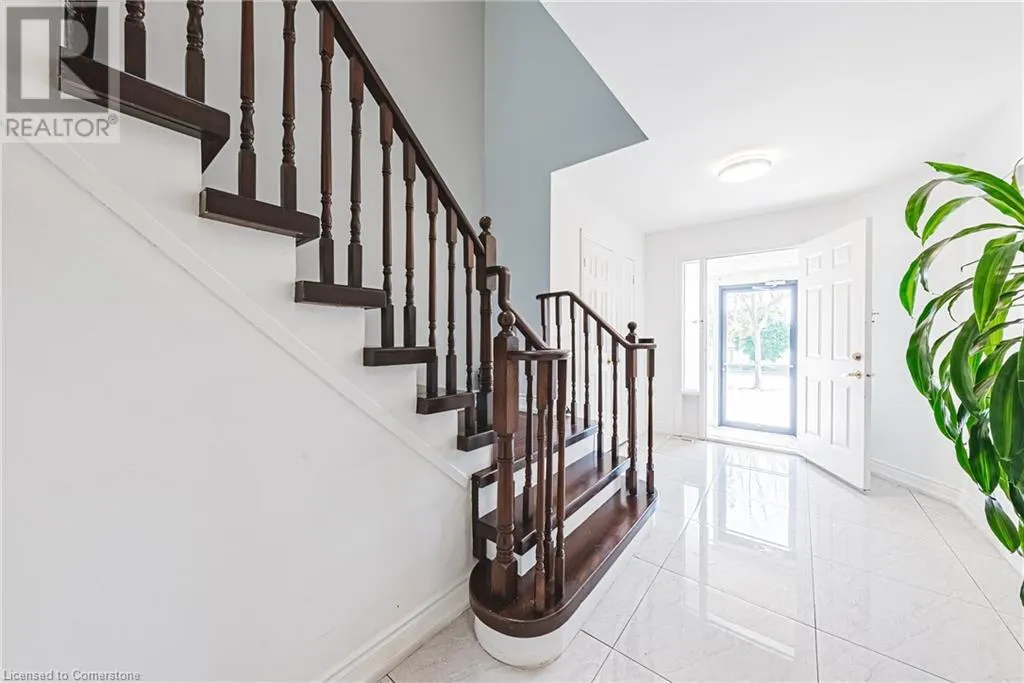 5008 WILLOWOOD Drive