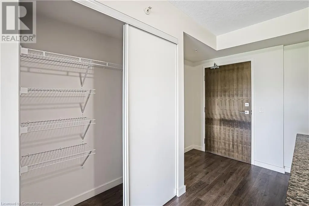 25 KAY Crescent Unit# 403, #403