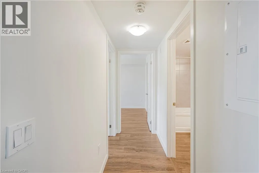 25 KAY Crescent Unit# 403, #403