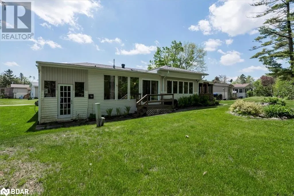 18 RIVERVIEW Circle