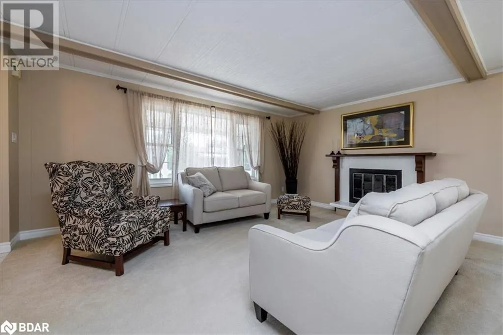 18 RIVERVIEW Circle