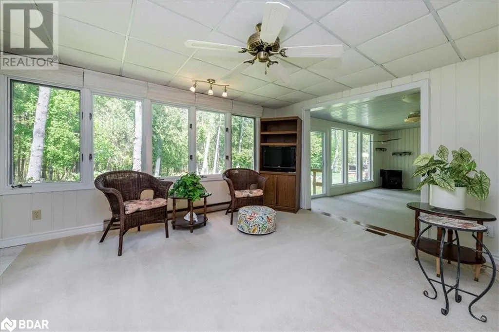 18 RIVERVIEW Circle