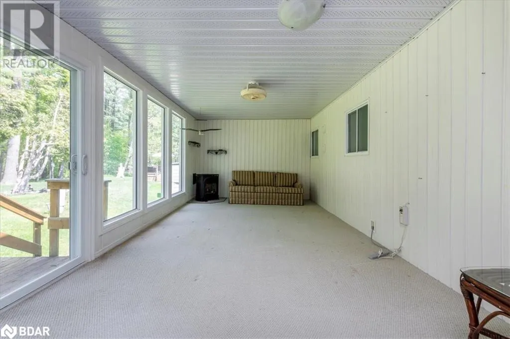 18 RIVERVIEW Circle