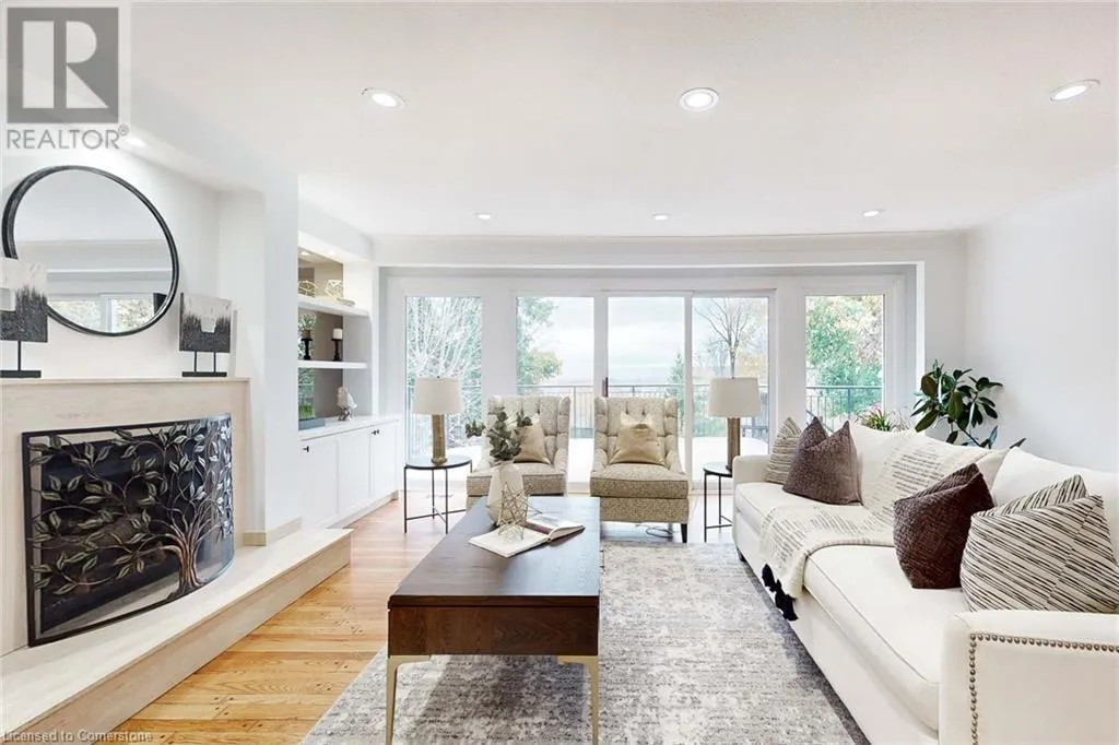 34 MAPLE Avenue