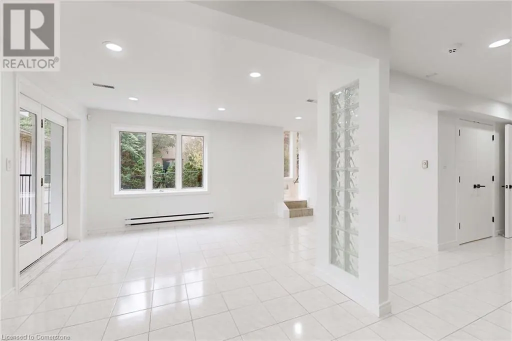 34 MAPLE Avenue