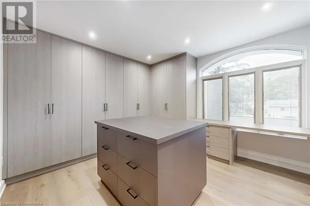 34 MAPLE Avenue