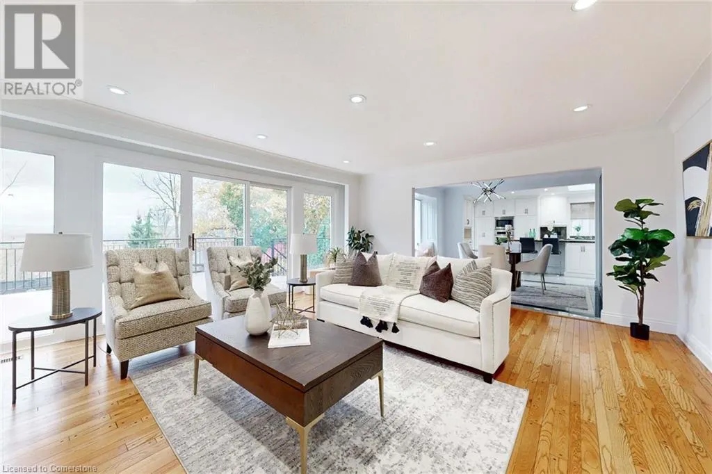 34 MAPLE Avenue