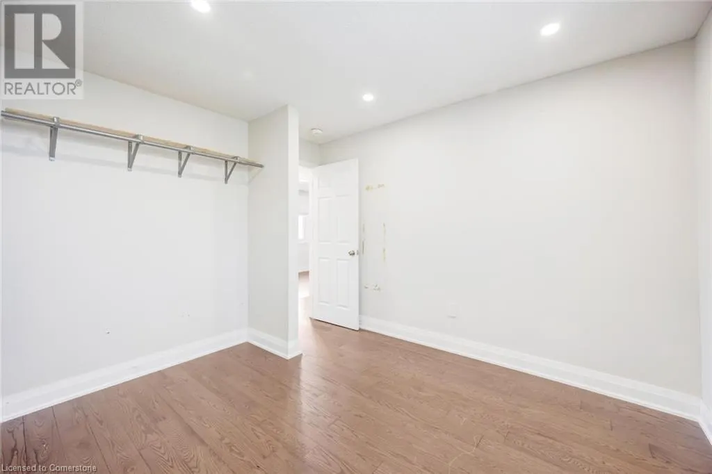 17 NANTUCKET Crescent