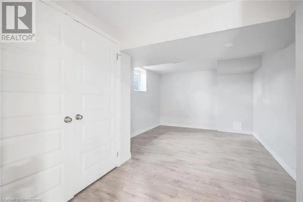 17 NANTUCKET Crescent