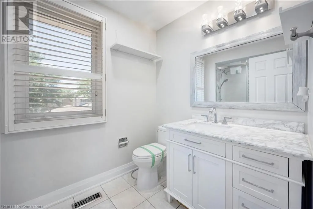 17 NANTUCKET Crescent
