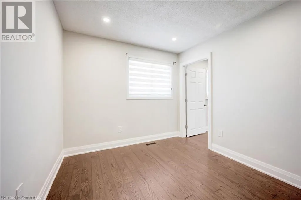17 NANTUCKET Crescent