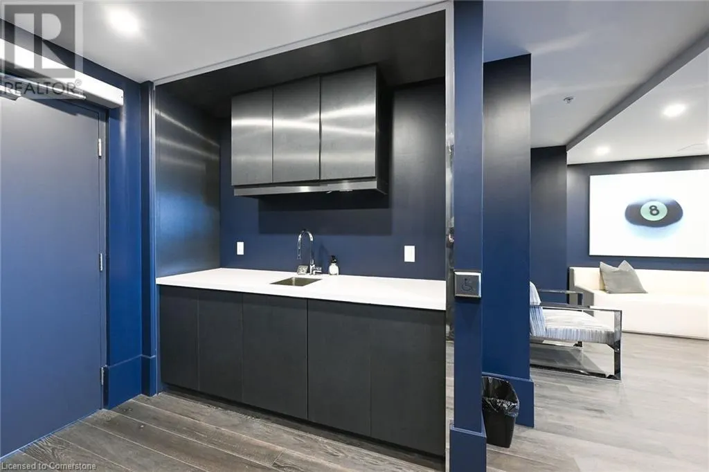 16 CONCORD Place Unit# 548, #548
