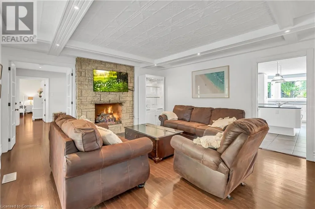358 GREEN ACRES Drive