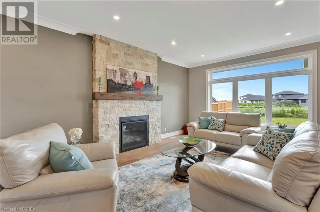 26 MCKEEN Street