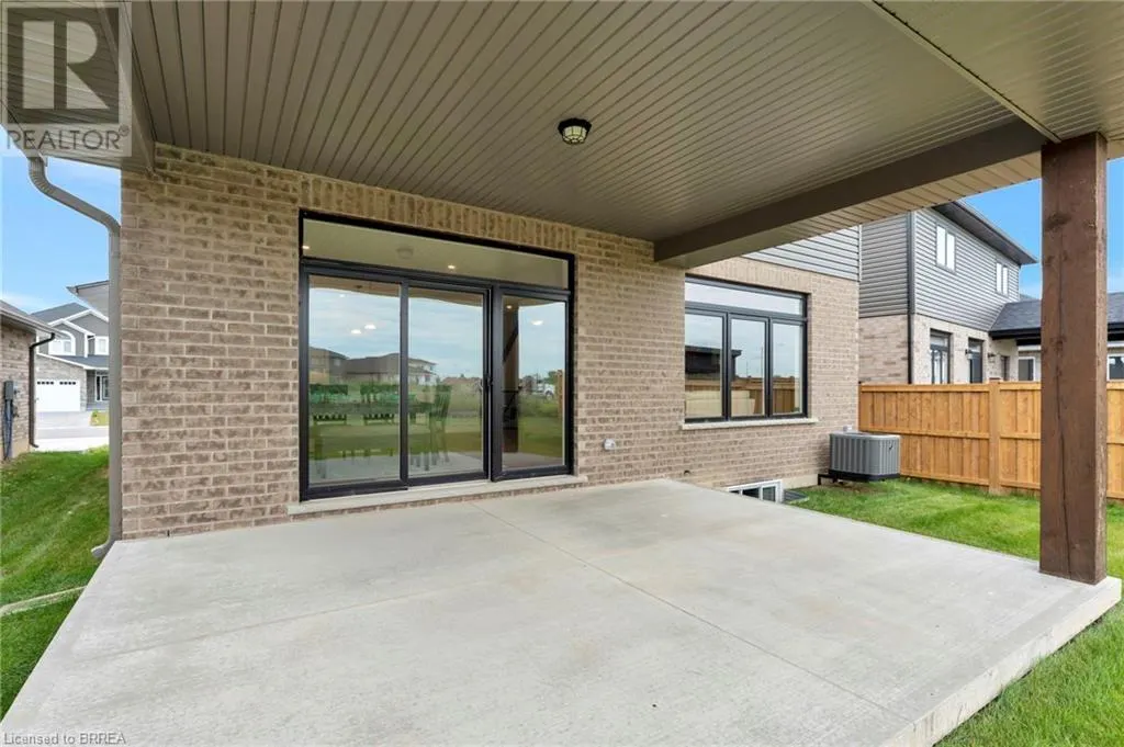 26 MCKEEN Street