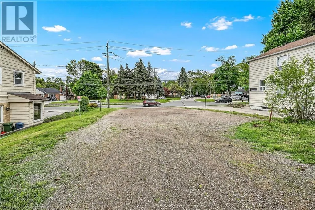 51 WILSON Street E