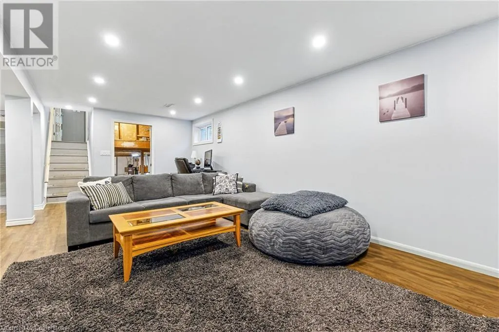 1344 COLONSAY Drive
