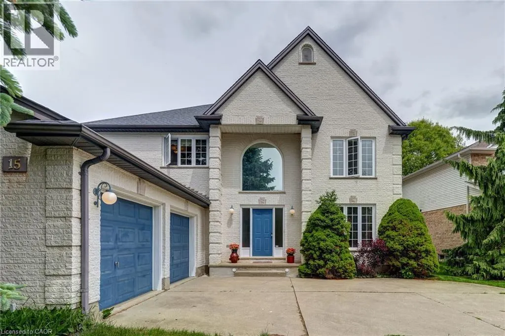 15 ALLISON Court