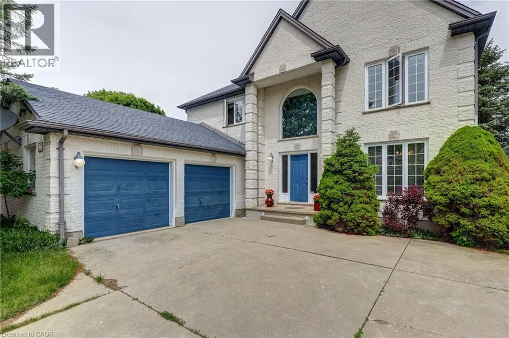 15 ALLISON Court