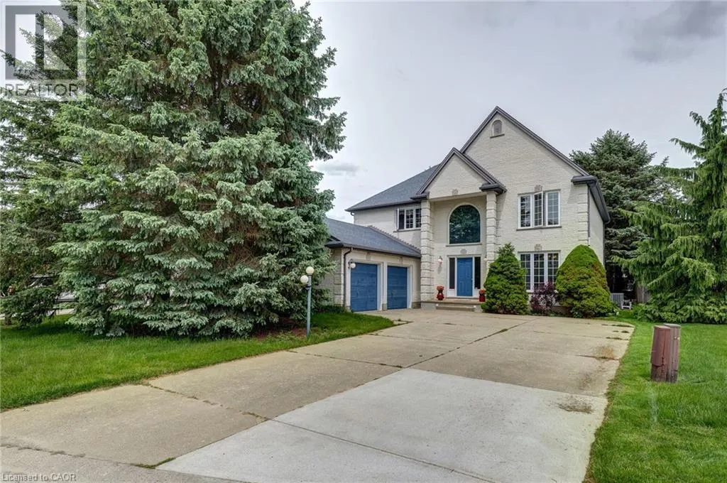 15 ALLISON Court
