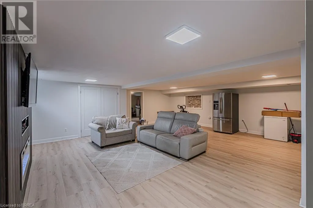 836 MOUNT PLEASANT Road