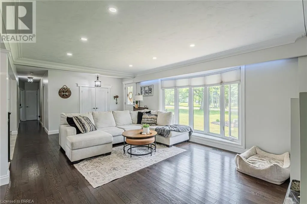 836 MOUNT PLEASANT Road