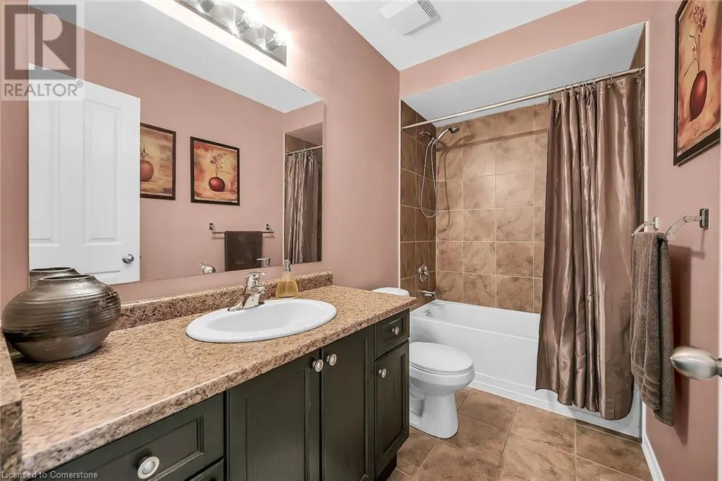 121 BANKFIELD CRESCENT Crescent