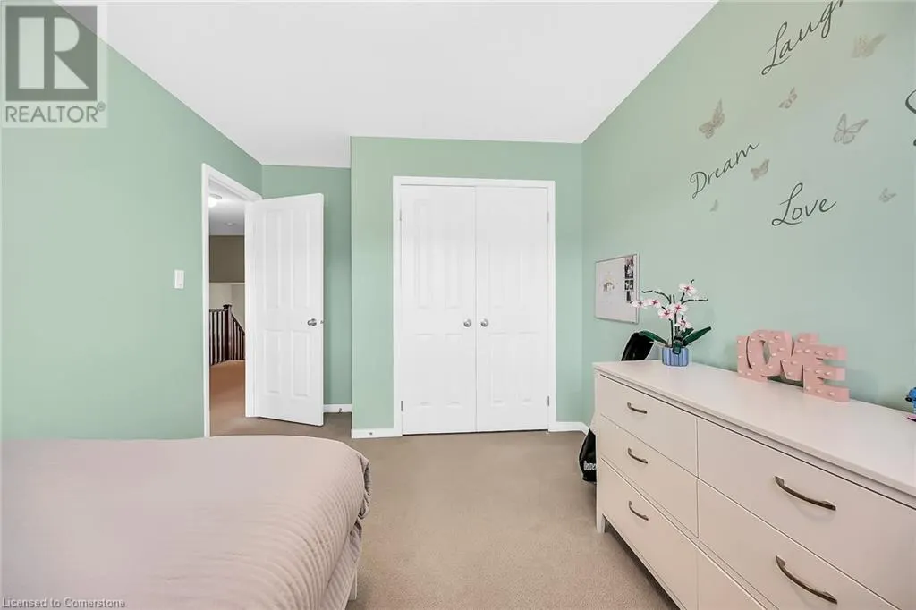 121 BANKFIELD CRESCENT Crescent