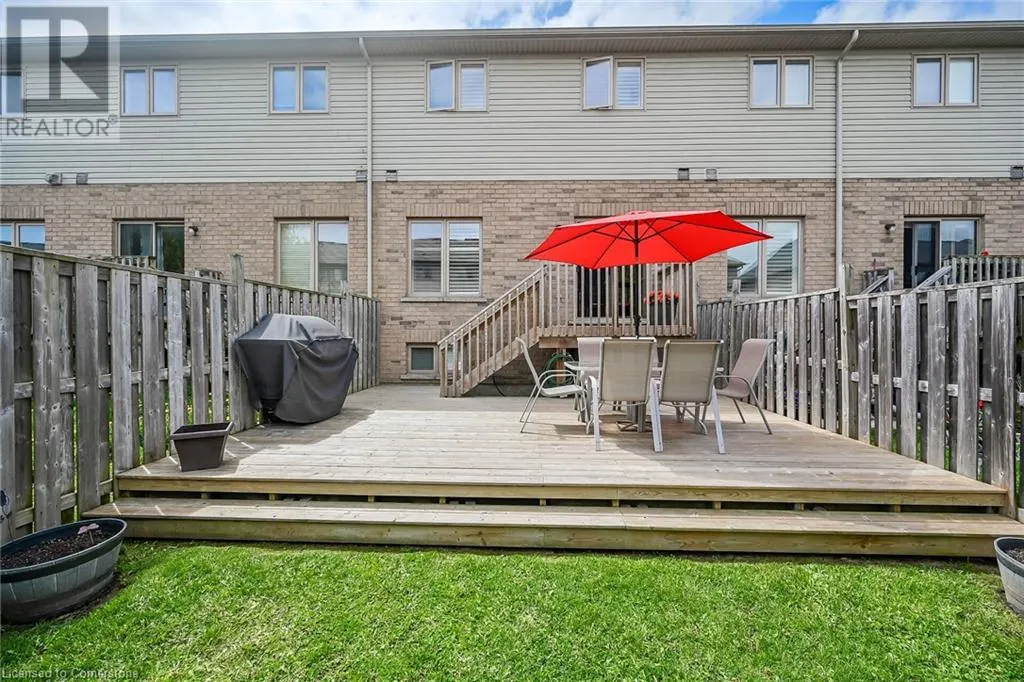 121 BANKFIELD CRESCENT Crescent