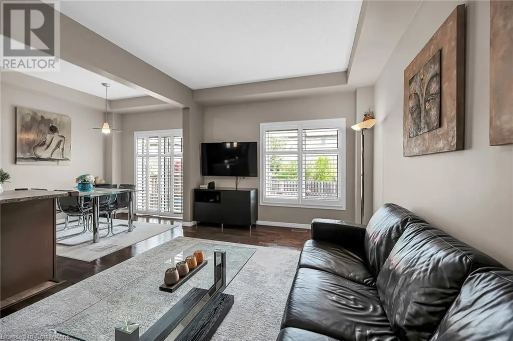 121 BANKFIELD CRESCENT Crescent