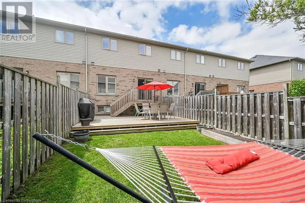 121 BANKFIELD CRESCENT Crescent