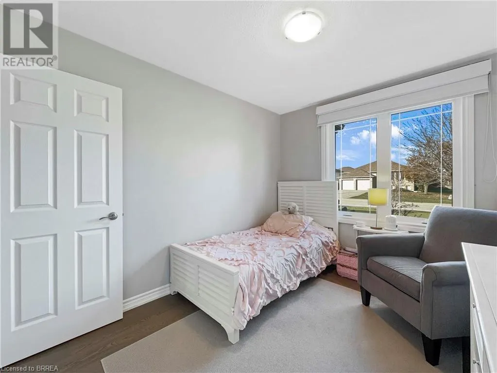 25 BRADBURY Crescent