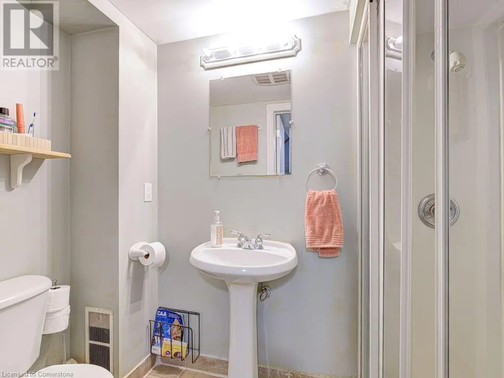 121 FALCONER Drive Unit# 27, #27