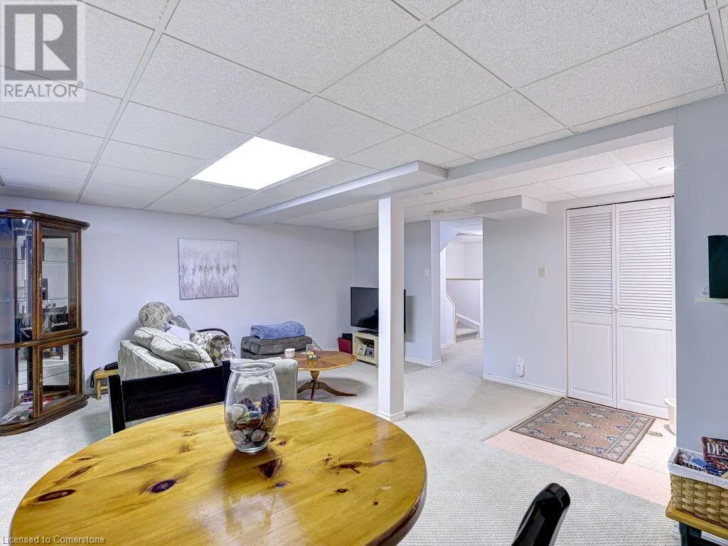 121 FALCONER Drive Unit# 27, #27